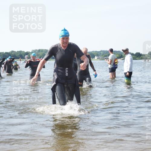 22.06.2025 - Viking Triathlon KatJ http://msf.ph/oto/8115402 22.06.2025 10:42:46 Schwimmen 171, 240, 282, 369, 441, 624 meine-sportfotos.de
