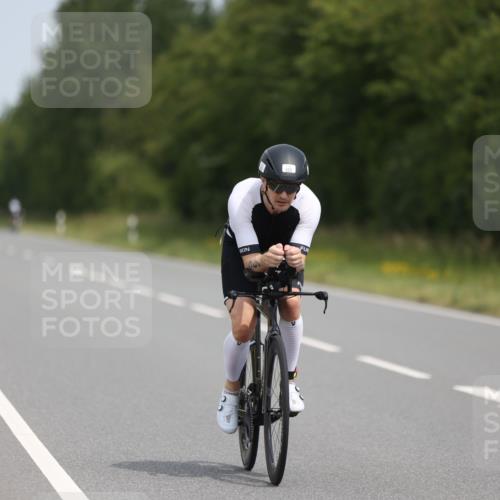 22.06.2025 - Viking Triathlon Yannick Fuchs http://msf.ph/oto/8115416 22.06.2025 12:17:12 Radfahren 165, 216, 324, 360, 527 meine-sportfotos.de