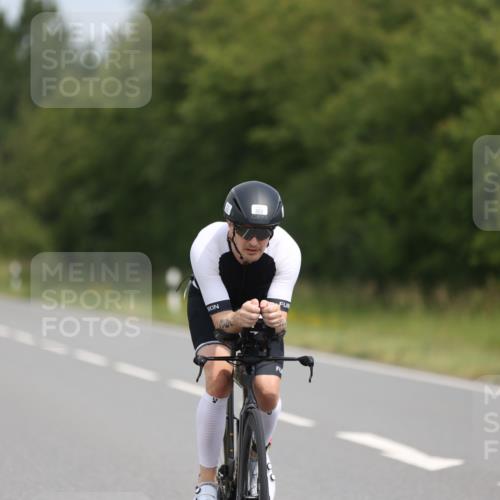 22.06.2025 - Viking Triathlon Yannick Fuchs http://msf.ph/oto/8115437 22.06.2025 12:17:12 Radfahren 165, 216, 324, 360, 527 meine-sportfotos.de