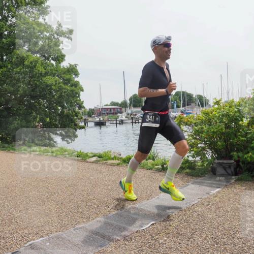 22.06.2025 - Viking Triathlon KatJ http://msf.ph/oto/8115438 22.06.2025 12:53:05 Laufen 341 meine-sportfotos.de