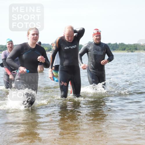 22.06.2025 - Viking Triathlon KatJ http://msf.ph/oto/8115497 22.06.2025 10:42:51 Schwimmen 133, 171, 240, 282, 309, 369, 441, 450, 624 meine-sportfotos.de