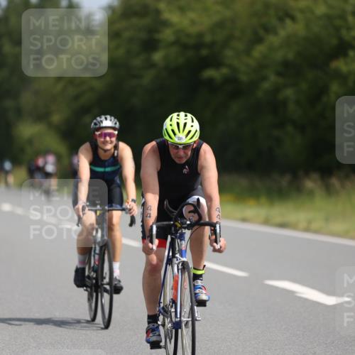 22.06.2025 - Viking Triathlon Yannick Fuchs http://msf.ph/oto/8115499 22.06.2025 11:40:10 Radfahren 26, 36, 135, 299, 399, 439, 447, 496, 531 meine-sportfotos.de