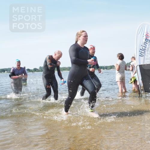 22.06.2025 - Viking Triathlon KatJ http://msf.ph/oto/8115522 22.06.2025 10:42:53 Schwimmen 66, 133, 240, 282, 309, 369, 441, 450, 624 meine-sportfotos.de