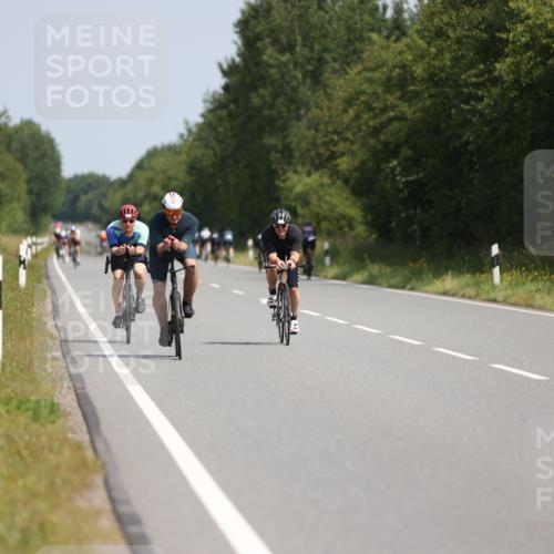 22.06.2025 - Viking Triathlon Yannick Fuchs http://msf.ph/oto/8115545 22.06.2025 11:40:12 Radfahren 36, 135, 399, 439, 447, 496, 531 meine-sportfotos.de