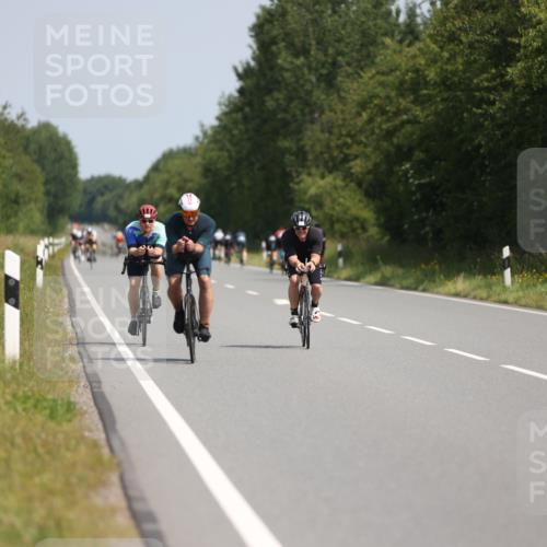 22.06.2025 - Viking Triathlon Yannick Fuchs http://msf.ph/oto/8115555 22.06.2025 11:40:12 Radfahren 36, 135, 399, 439, 447, 496, 531 meine-sportfotos.de