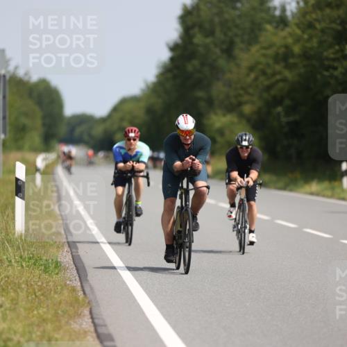 22.06.2025 - Viking Triathlon Yannick Fuchs http://msf.ph/oto/8115584 22.06.2025 11:40:13 Radfahren 36, 135, 200, 399, 439, 447, 496, 531 meine-sportfotos.de