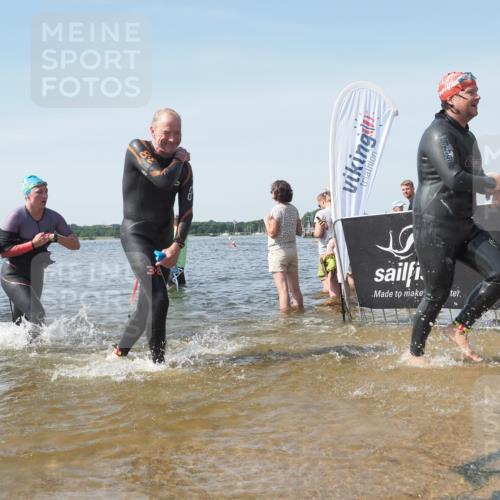22.06.2025 - Viking Triathlon KatJ http://msf.ph/oto/8115598 22.06.2025 10:42:55 Schwimmen 66, 128, 133, 186, 240, 282, 309, 369, 441, 450, 624 meine-sportfotos.de