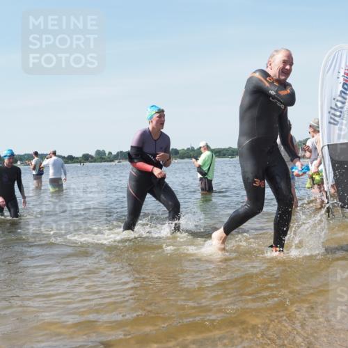 22.06.2025 - Viking Triathlon KatJ http://msf.ph/oto/8115619 22.06.2025 10:42:55 Schwimmen 66, 128, 133, 186, 240, 282, 309, 369, 441, 450, 624 meine-sportfotos.de