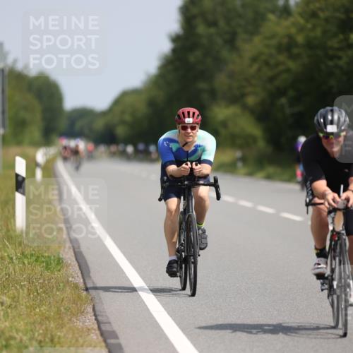 22.06.2025 - Viking Triathlon Yannick Fuchs http://msf.ph/oto/8115641 22.06.2025 11:40:15 Radfahren 36, 135, 200, 399, 439, 447, 496, 531 meine-sportfotos.de