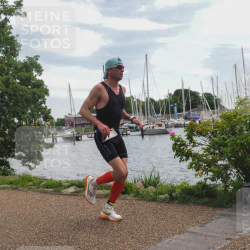 22.06.2025 - Viking Triathlon KatJ http://msf.ph/oto/8115686 22.06.2025 13:24:28 Laufen 114, 411, 552 meine-sportfotos.de