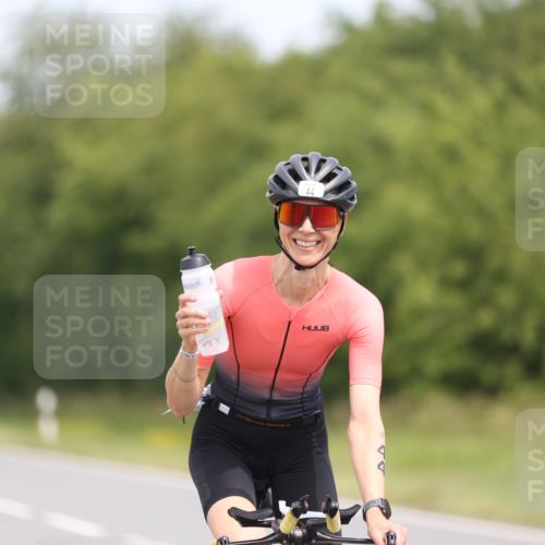 22.06.2025 - Viking Triathlon Yannick Fuchs http://msf.ph/oto/8115768 22.06.2025 12:17:39 Radfahren 44, 54, 58, 156, 194, 214, 335, 357, 361, 464, 511, 639 meine-sportfotos.de