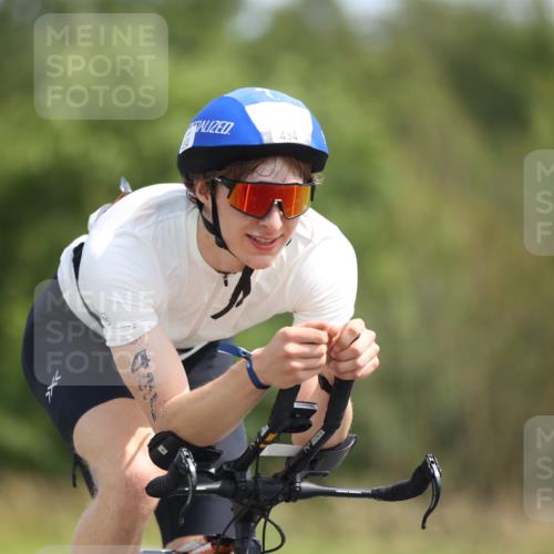 22.06.2025 - Viking Triathlon Yannick Fuchs http://msf.ph/oto/8115818 22.06.2025 11:40:28 Radfahren 149, 168, 494, 524, 608 meine-sportfotos.de