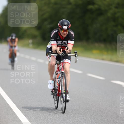 22.06.2025 - Viking Triathlon Yannick Fuchs http://msf.ph/oto/8115824 22.06.2025 12:17:42 Radfahren 44, 45, 54, 58, 214, 335, 357, 414, 464, 488, 511, 639 meine-sportfotos.de