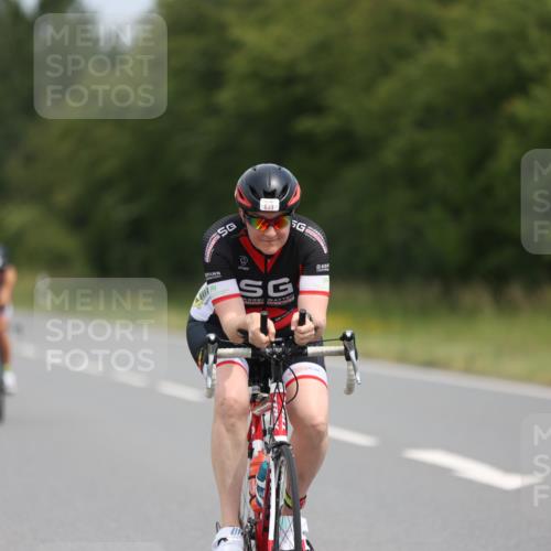 22.06.2025 - Viking Triathlon Yannick Fuchs http://msf.ph/oto/8115843 22.06.2025 12:17:42 Radfahren 44, 45, 54, 58, 214, 335, 357, 414, 464, 488, 511, 639 meine-sportfotos.de