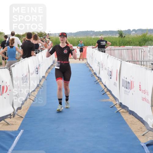 22.06.2025 - Viking Triathlon MichiJ http://msf.ph/oto/8115849 22.06.2025 16:26:44 Ziel 379 meine-sportfotos.de