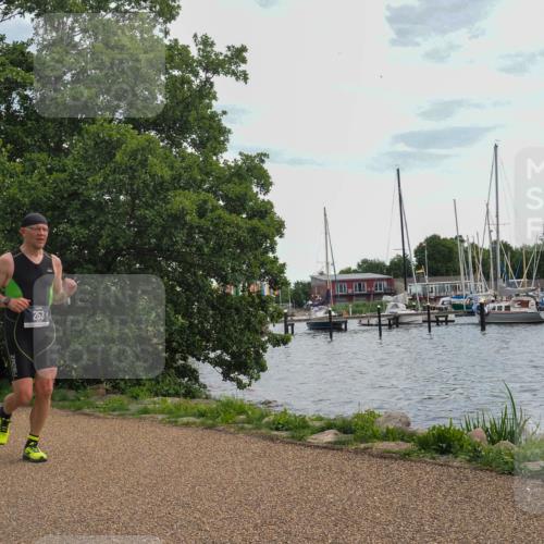 22.06.2025 - Viking Triathlon KatJ http://msf.ph/oto/8115891 22.06.2025 13:24:51 Laufen 253 meine-sportfotos.de