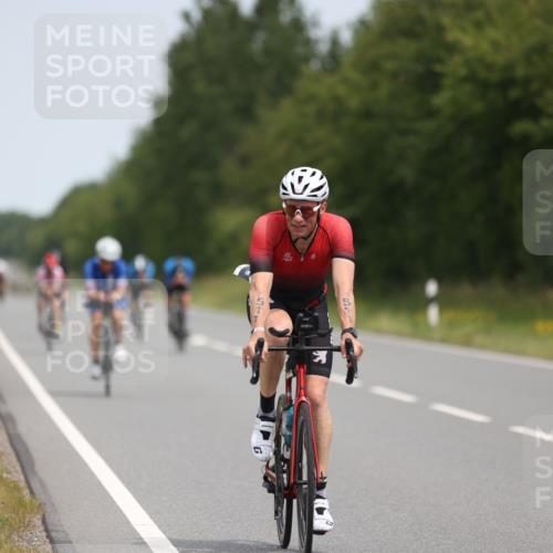 22.06.2025 - Viking Triathlon Yannick Fuchs http://msf.ph/oto/8115910 22.06.2025 12:17:46 Radfahren 45, 58, 214, 357, 414, 464, 488, 492, 509, 511, 639, 653 meine-sportfotos.de