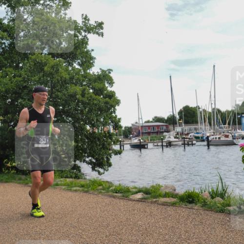 22.06.2025 - Viking Triathlon KatJ http://msf.ph/oto/8115913 22.06.2025 13:24:51 Laufen 253 meine-sportfotos.de