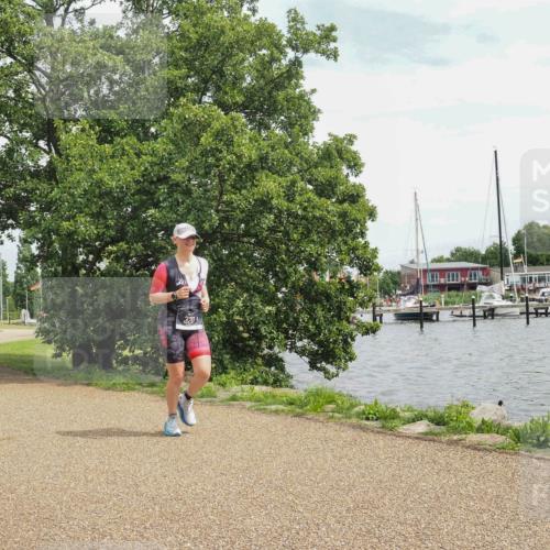 22.06.2025 - Viking Triathlon KatJ http://msf.ph/oto/8115914 22.06.2025 15:09:50 Laufen 320, 470 meine-sportfotos.de
