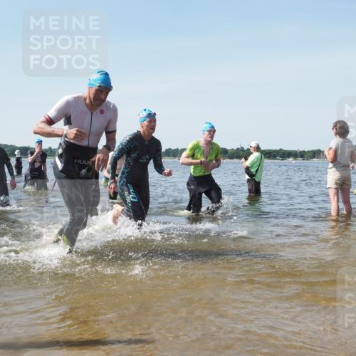 22.06.2025 - Viking Triathlon KatJ http://msf.ph/oto/8115917 22.06.2025 10:43:08 Schwimmen 31, 66, 109, 110, 128, 133, 167, 186, 309, 328, 358, 450, 483, 489 meine-sportfotos.de