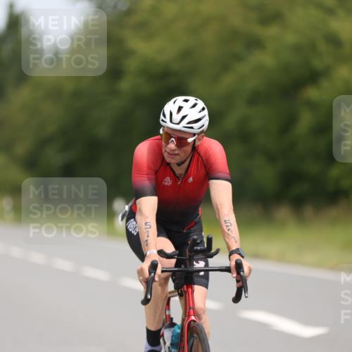 22.06.2025 - Viking Triathlon Yannick Fuchs http://msf.ph/oto/8115930 22.06.2025 12:17:46 Radfahren 45, 58, 214, 357, 414, 464, 488, 492, 509, 511, 639, 653 meine-sportfotos.de