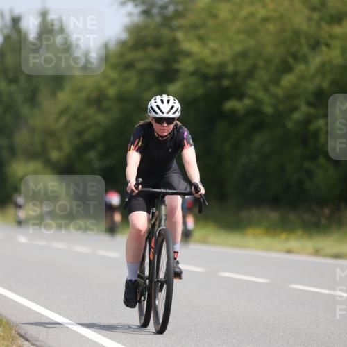 22.06.2025 - Viking Triathlon Yannick Fuchs http://msf.ph/oto/8115965 22.06.2025 11:40:38 Radfahren 50, 75, 168, 170, 187, 208, 256, 296, 312, 506, 608, 637 meine-sportfotos.de