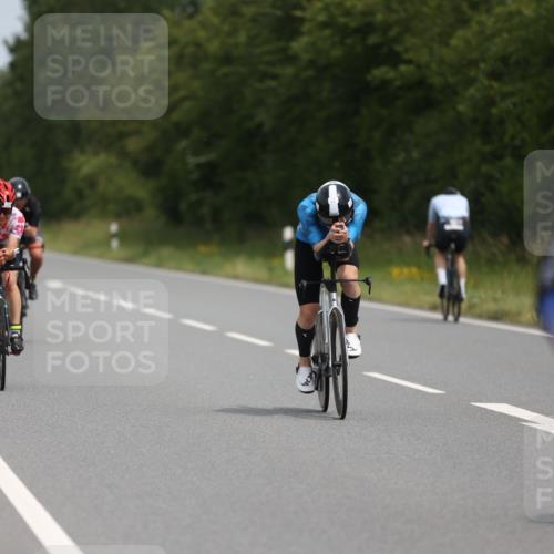22.06.2025 - Viking Triathlon Yannick Fuchs http://msf.ph/oto/8115979 22.06.2025 12:17:50 Radfahren 45, 214, 414, 464, 488, 492, 509, 511, 653 meine-sportfotos.de