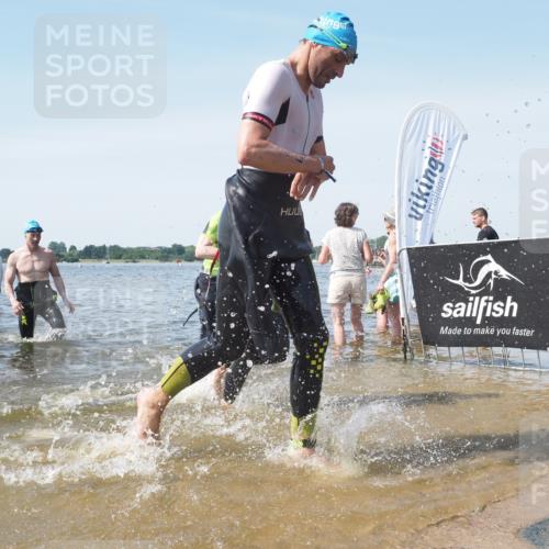 22.06.2025 - Viking Triathlon KatJ http://msf.ph/oto/8115981 22.06.2025 10:43:09 Schwimmen 31, 66, 109, 110, 115, 128, 133, 167, 186, 309, 328, 358, 450, 483, 489 meine-sportfotos.de