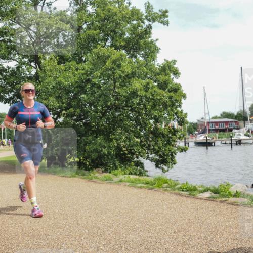 22.06.2025 - Viking Triathlon KatJ http://msf.ph/oto/8116012 22.06.2025 15:09:51 Laufen 320, 470 meine-sportfotos.de