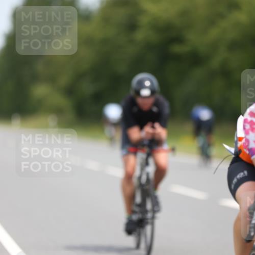 22.06.2025 - Viking Triathlon Yannick Fuchs http://msf.ph/oto/8116042 22.06.2025 12:17:53 Radfahren 45, 87, 414, 435, 450, 464, 472, 488, 492, 509, 653 meine-sportfotos.de