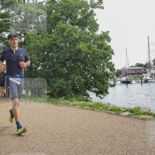 22.06.2025 - Viking Triathlon KatJ http://msf.ph/oto/8116068 22.06.2025 13:25:07 Laufen 204 meine-sportfotos.de
