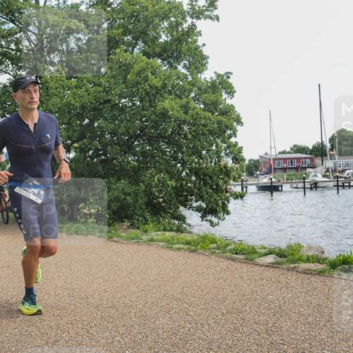 22.06.2025 - Viking Triathlon KatJ http://msf.ph/oto/8116071 22.06.2025 13:25:07 Laufen 204 meine-sportfotos.de