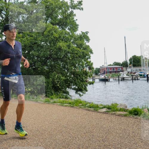 22.06.2025 - Viking Triathlon KatJ http://msf.ph/oto/8116075 22.06.2025 13:25:07 Laufen 204 meine-sportfotos.de