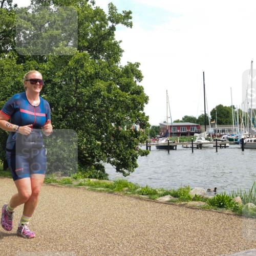 22.06.2025 - Viking Triathlon KatJ http://msf.ph/oto/8116076 22.06.2025 15:09:52 Laufen 320, 470 meine-sportfotos.de