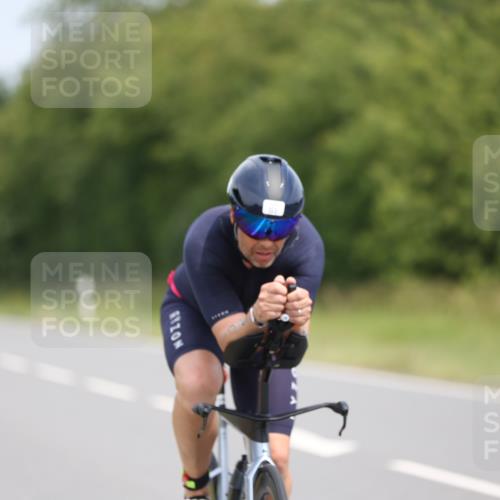 22.06.2025 - Viking Triathlon Yannick Fuchs http://msf.ph/oto/8116077 22.06.2025 12:18:29 Radfahren 12, 159, 421, 470 meine-sportfotos.de