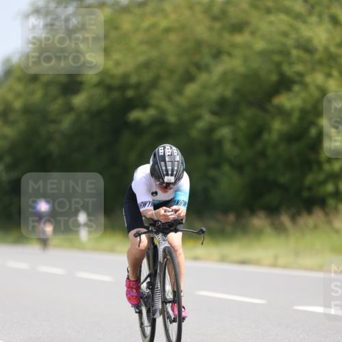 22.06.2025 - Viking Triathlon Yannick Fuchs http://msf.ph/oto/8116084 22.06.2025 11:40:45 Radfahren 39, 40, 50, 75, 158, 170, 187, 208, 209, 256, 296, 312, 316, 428, 503, 506, 557 meine-sportfotos.de
