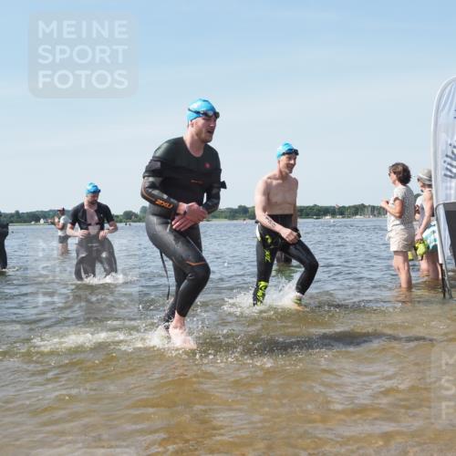 22.06.2025 - Viking Triathlon KatJ http://msf.ph/oto/8116085 22.06.2025 10:43:11 Schwimmen 31, 66, 109, 110, 115, 128, 167, 186, 309, 328, 358, 450, 483, 489 meine-sportfotos.de