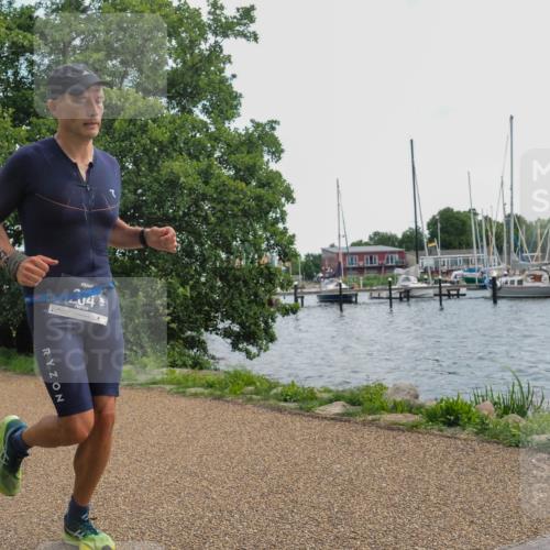 22.06.2025 - Viking Triathlon KatJ http://msf.ph/oto/8116089 22.06.2025 13:25:07 Laufen 204 meine-sportfotos.de