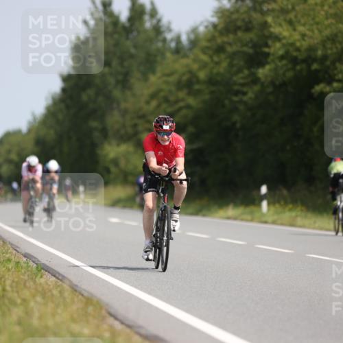 22.06.2025 - Viking Triathlon Yannick Fuchs http://msf.ph/oto/8116133 22.06.2025 11:40:48 Radfahren 39, 40, 75, 158, 170, 187, 209, 256, 312, 316, 428, 503, 506, 507, 557 meine-sportfotos.de
