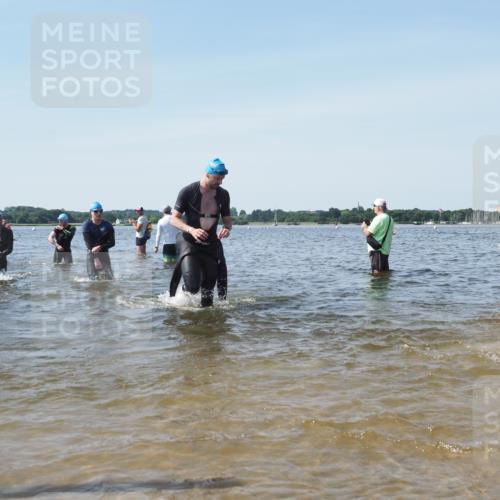 22.06.2025 - Viking Triathlon KatJ http://msf.ph/oto/8116134 22.06.2025 10:43:13 Schwimmen 31, 66, 109, 110, 115, 128, 167, 186, 328, 358, 483, 489 meine-sportfotos.de