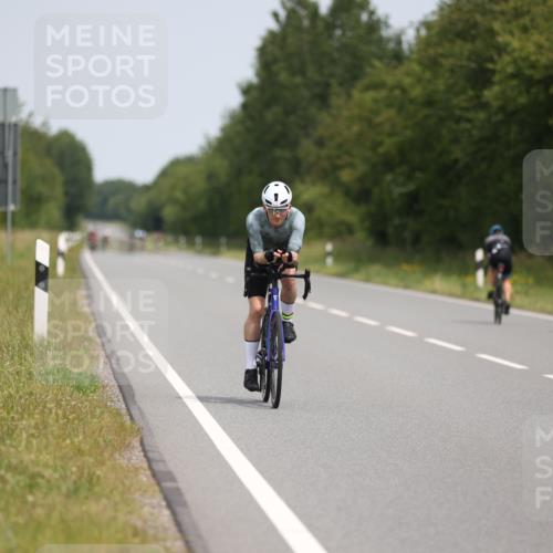22.06.2025 - Viking Triathlon Yannick Fuchs http://msf.ph/oto/8116141 22.06.2025 12:18:44 Radfahren 459, 624 meine-sportfotos.de