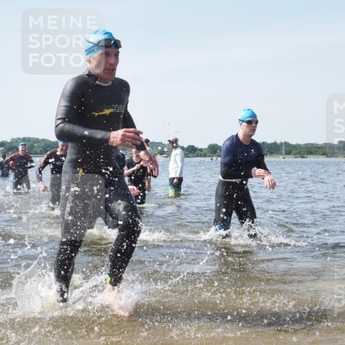 22.06.2025 - Viking Triathlon KatJ http://msf.ph/oto/8116173 22.06.2025 10:43:16 Schwimmen 31, 109, 110, 115, 167, 257, 328, 358, 483, 489 meine-sportfotos.de