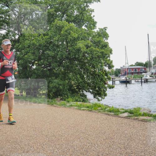 22.06.2025 - Viking Triathlon KatJ http://msf.ph/oto/8116190 22.06.2025 13:25:26 Laufen 208, 487 meine-sportfotos.de