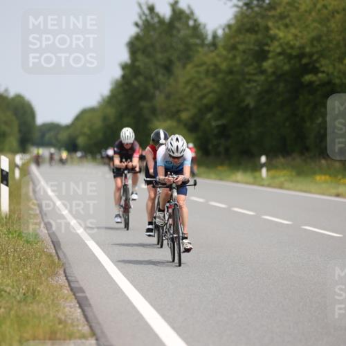 22.06.2025 - Viking Triathlon Yannick Fuchs http://msf.ph/oto/8116217 22.06.2025 12:19:16 Radfahren 7, 124, 154, 207, 251, 336 meine-sportfotos.de