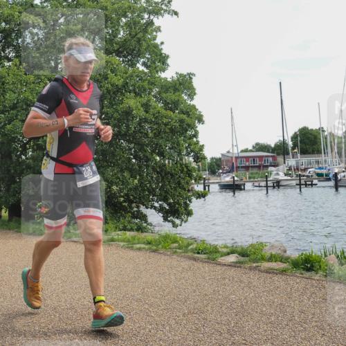 22.06.2025 - Viking Triathlon KatJ http://msf.ph/oto/8116222 22.06.2025 13:25:27 Laufen 208, 384 meine-sportfotos.de