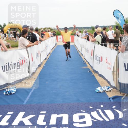 22.06.2025 - Viking Triathlon MichiJ http://msf.ph/oto/8116263 22.06.2025 15:06:36 Ziel  meine-sportfotos.de