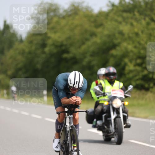22.06.2025 - Viking Triathlon Yannick Fuchs http://msf.ph/oto/8116345 22.06.2025 12:19:32 Radfahren 81, 148, 196, 309, 457, 462, 620 meine-sportfotos.de