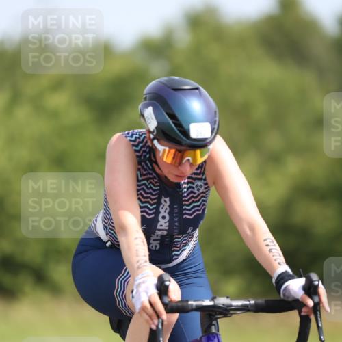 22.06.2025 - Viking Triathlon Yannick Fuchs http://msf.ph/oto/8116348 22.06.2025 11:41:04 Radfahren 84, 100, 101, 362 meine-sportfotos.de