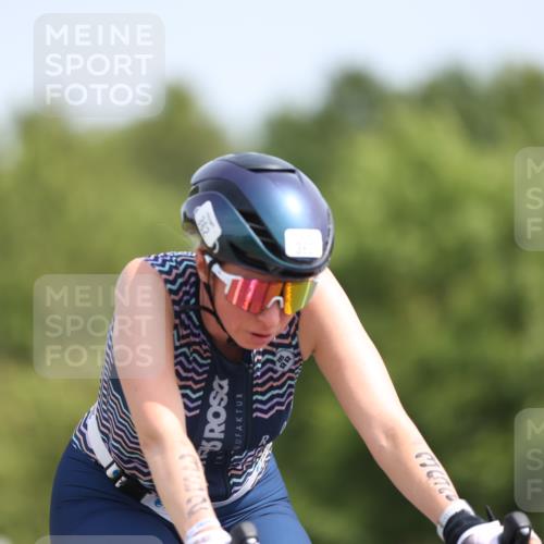 22.06.2025 - Viking Triathlon Yannick Fuchs http://msf.ph/oto/8116357 22.06.2025 11:41:04 Radfahren 84, 100, 101, 362 meine-sportfotos.de