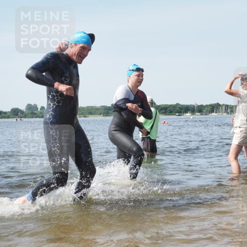 22.06.2025 - Viking Triathlon KatJ http://msf.ph/oto/8116368 22.06.2025 10:43:25 Schwimmen 31, 115, 257, 483, 501, 620 meine-sportfotos.de